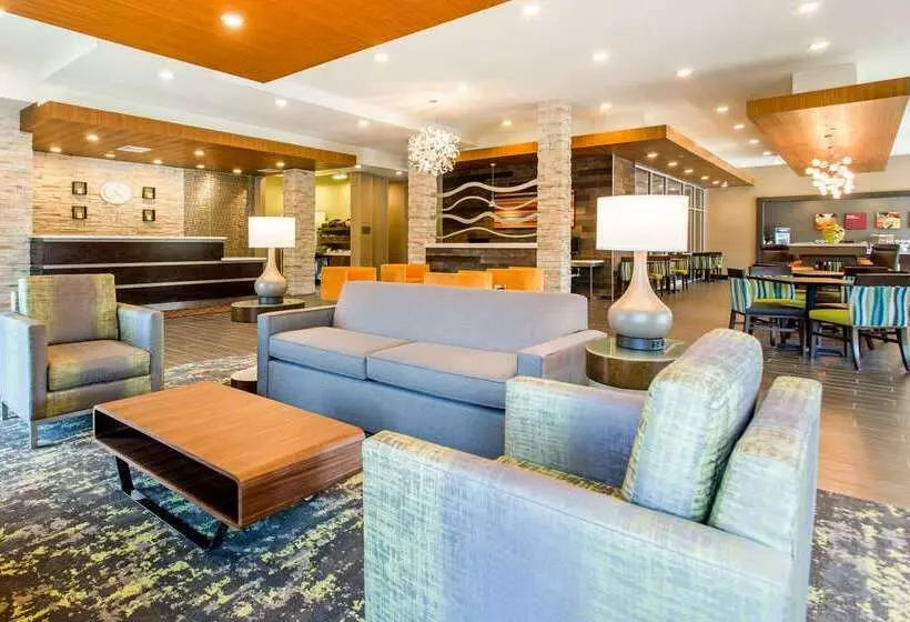 ホテル Comfort Suites North Charleston  Ashley Phosphate