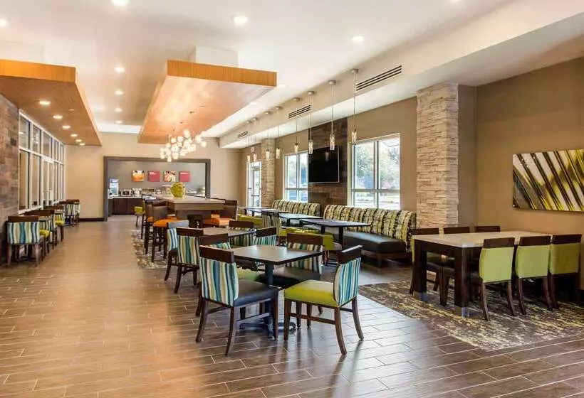 ホテル Comfort Suites North Charleston  Ashley Phosphate