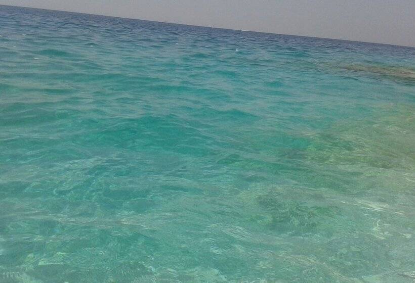 ホテル Vila Blu Inn