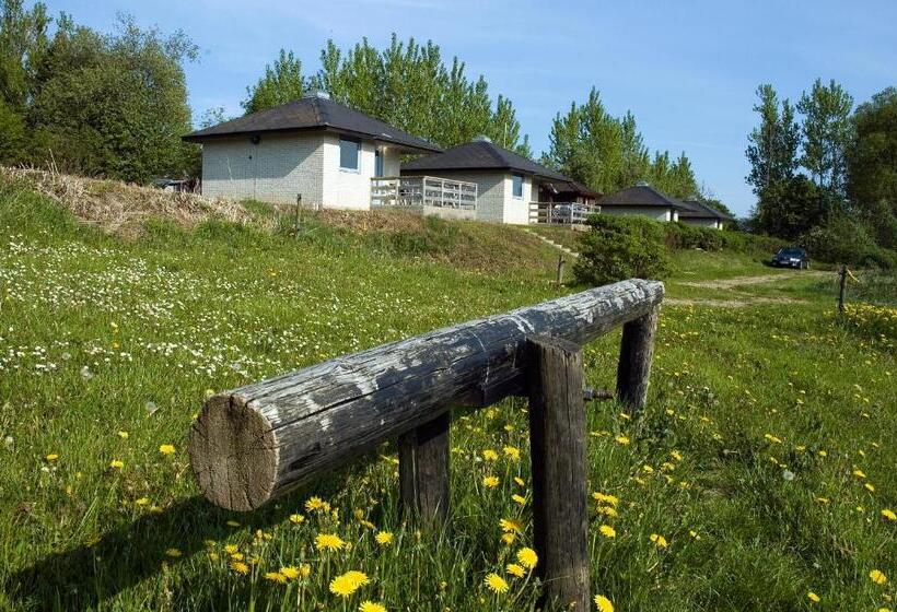 אתר נופש Løgballe Camping & Cottages