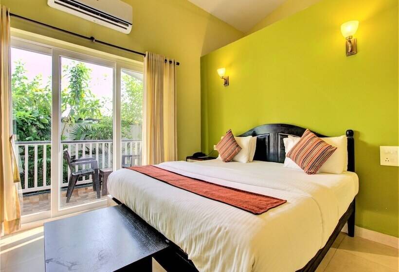 Vagator Retreat Resort With Swimming Pool