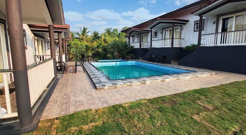 Vagator Retreat Resort With Swimming Pool