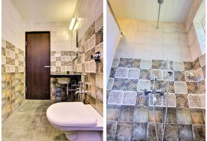 Vagator Retreat Resort With Swimming Pool