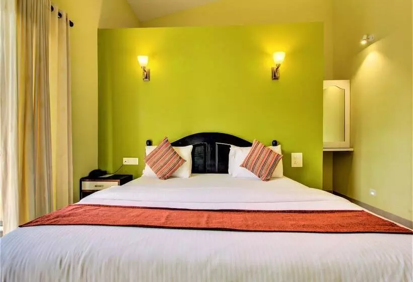 Vagator Retreat Resort With Swimming Pool