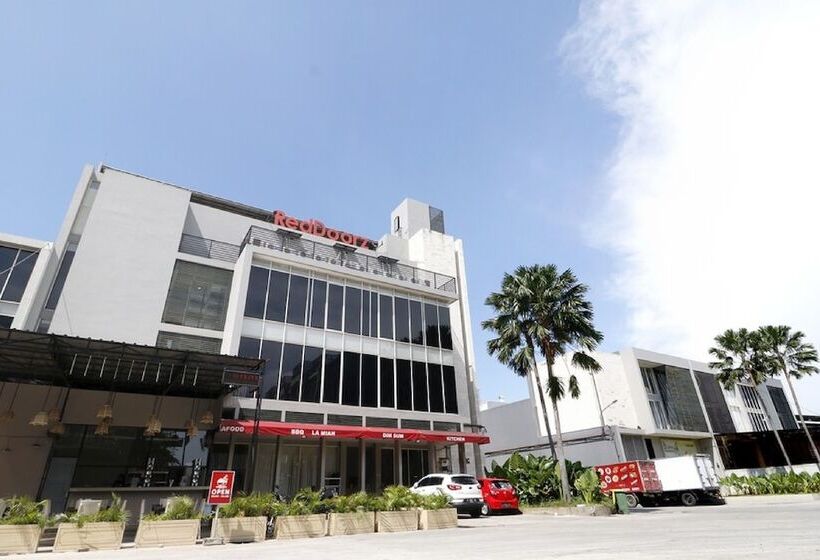 צימר Reddoorz Plus @ Kapuk Business Park