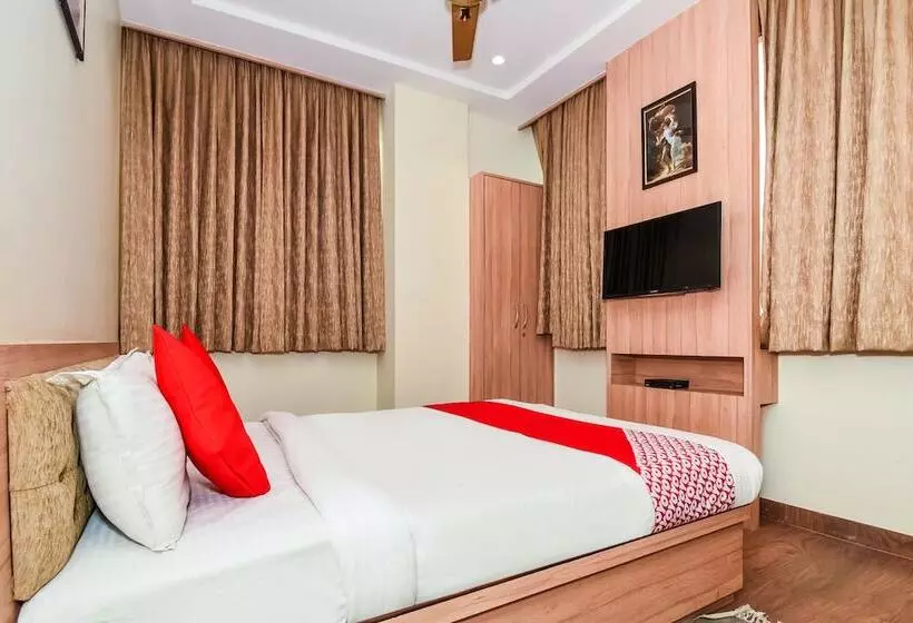 Capital O 41054 Hotel Raj And Restaurant