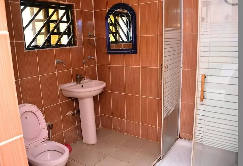 Chimcherry Hotel Limited