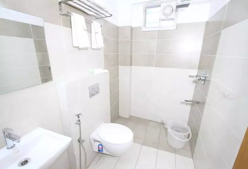 Hotelli Crescent Inn