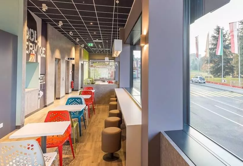 Hotelli Ibis Budget Geneve Palexpo Aeroport