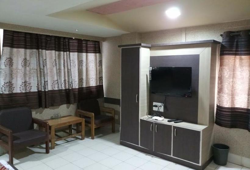 Hotelli Spot On 61734 Janki