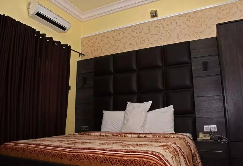 هتل La Maison
