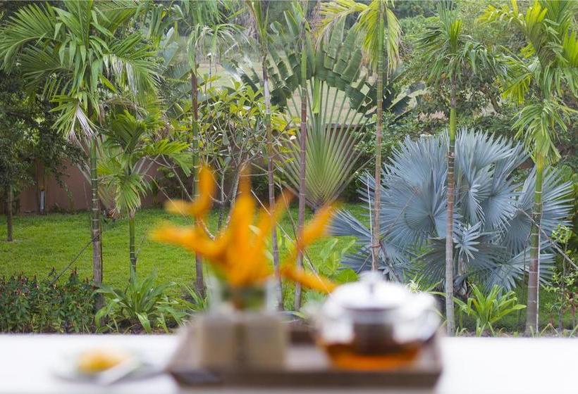 هتل Villa Leakhena