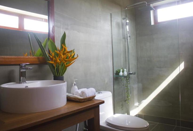 هتل Villa Leakhena