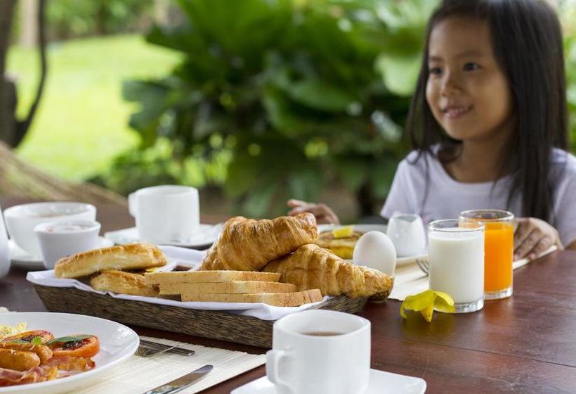 هتل Villa Leakhena