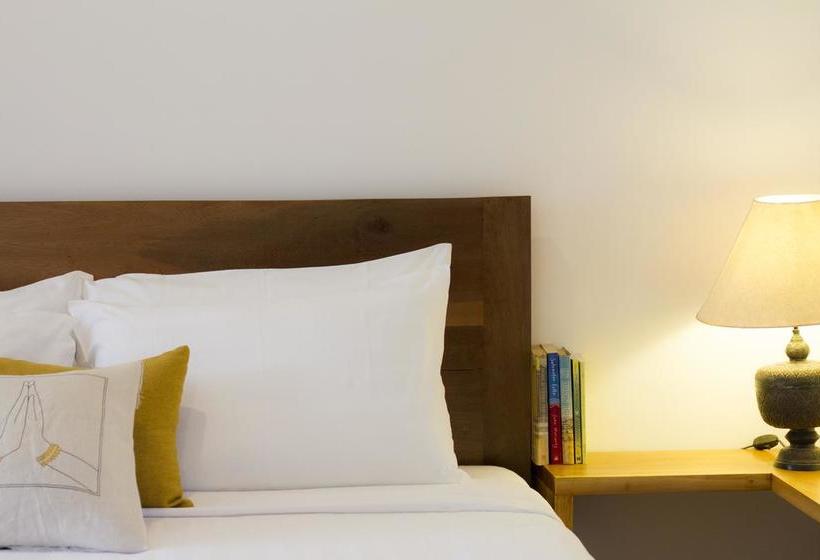 هتل Villa Leakhena