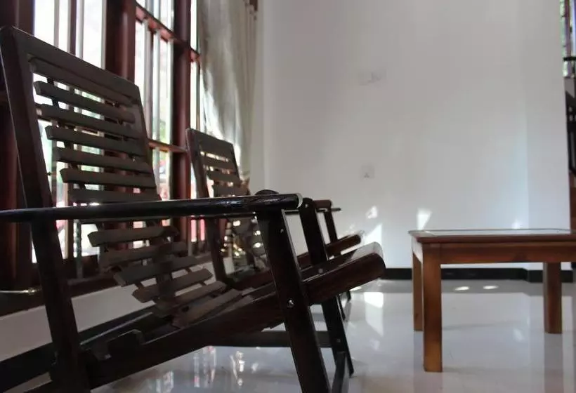 Hotelli Walawa Family Villa