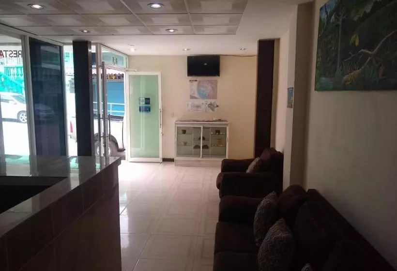ホテル Xaman Ek Palenque