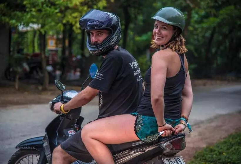 Vietnam Backpacker Hostels   Hue