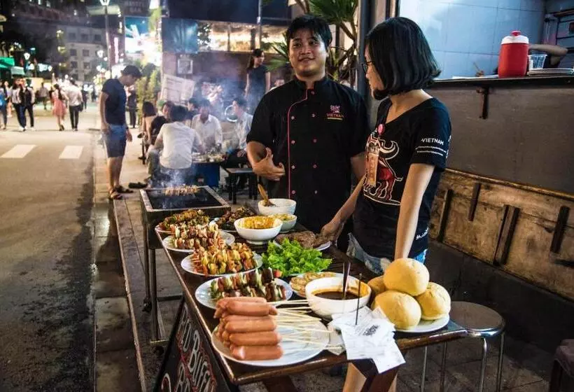 Vietnam Backpacker Hostels   Hue