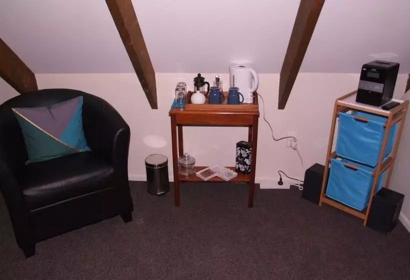 Aamiaismajoitus (B&B) Annie's Bnb At 7c