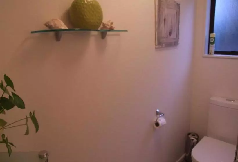 Aamiaismajoitus (B&B) Annie's Bnb At 7c