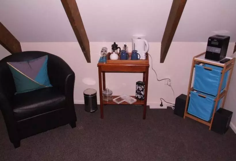 Aamiaismajoitus (B&B) Annie's Bnb At 7c