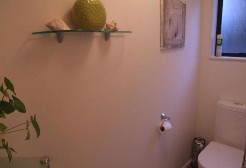 Bed and Breakfast Annie's Bnb At 7c