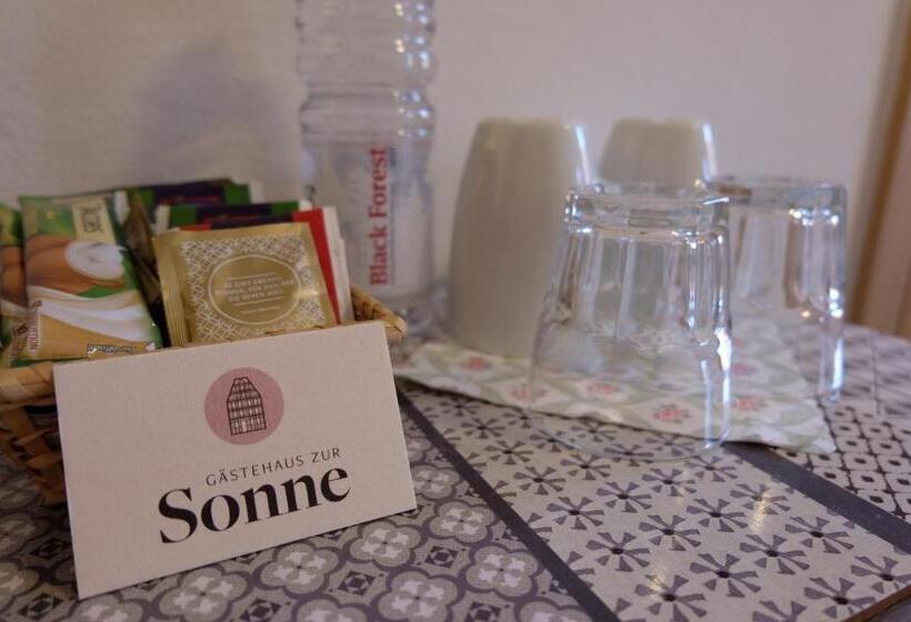 住宿加早餐  Gastehaus Zur Sonne