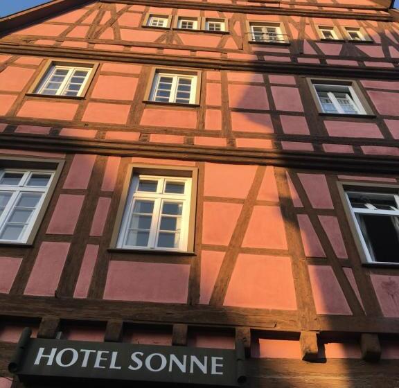 住宿加早餐  Gastehaus Zur Sonne