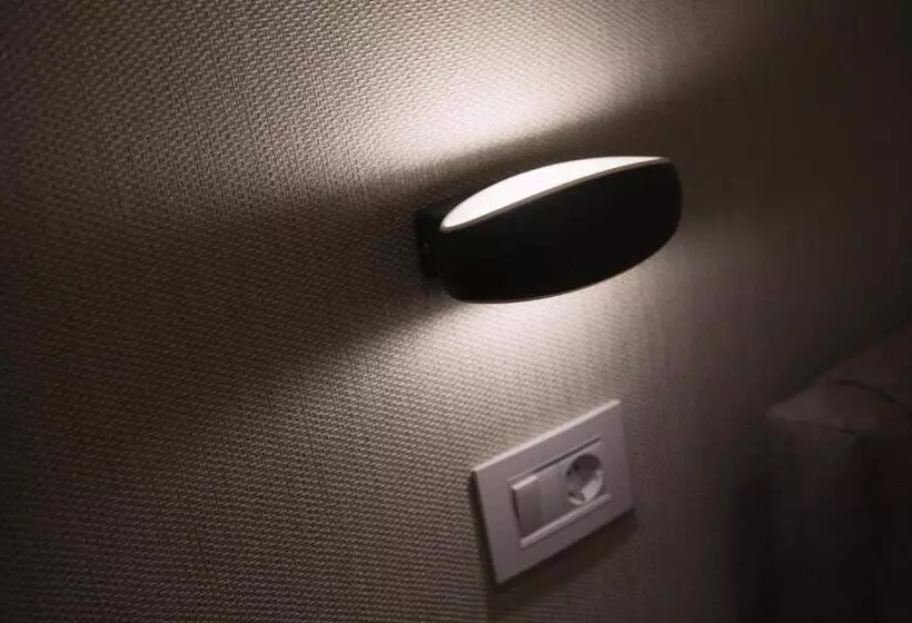 تختخواب و صبحانه Apartmani Brocat