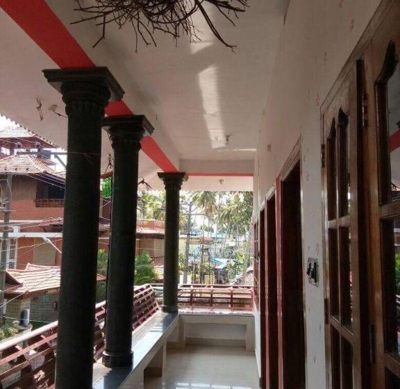 فندق Gone Coastal Homestay