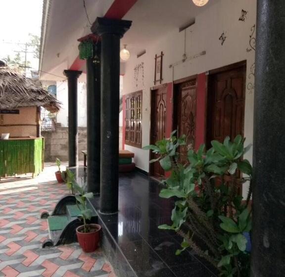 فندق Gone Coastal Homestay