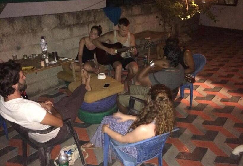 فندق Gone Coastal Homestay