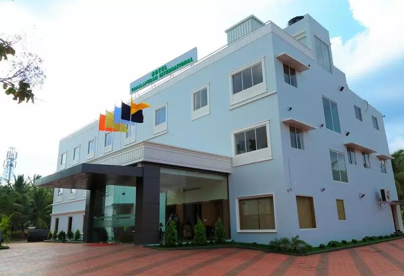 ホテル Gopalapuram International