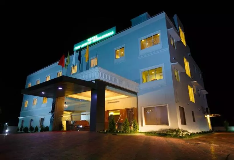 ホテル Gopalapuram International
