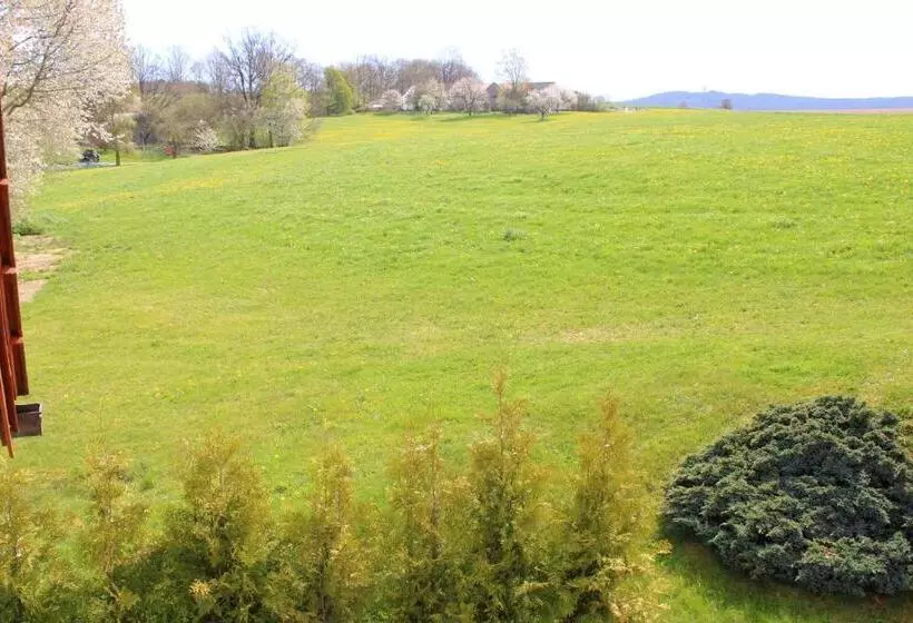 Hotelli Gästehaus Sporrer