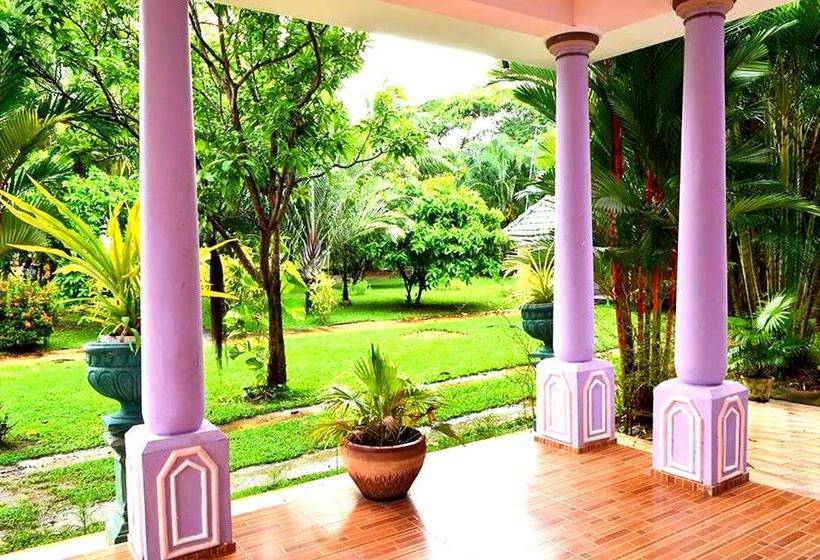 Hotelli Mahaoya Green Resort