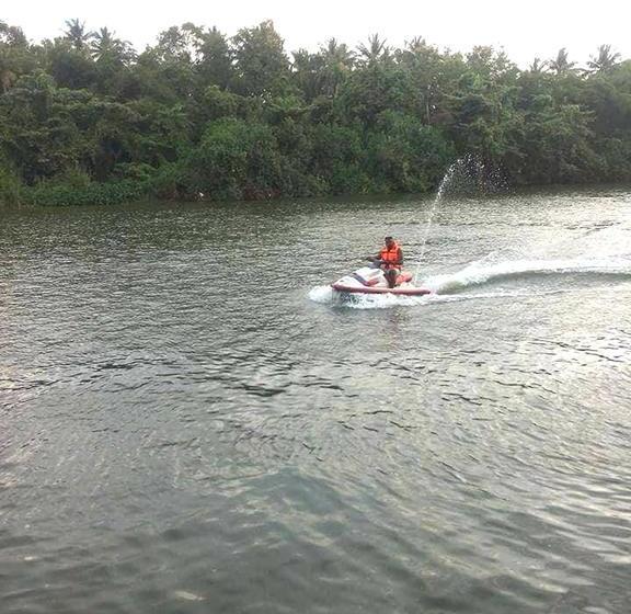 Hotelli Mahaoya Green Resort