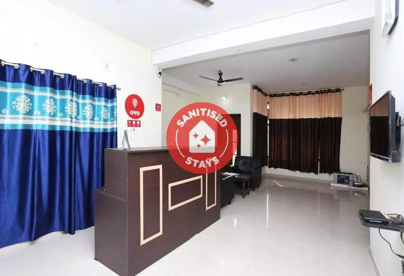 ホテル Oyo 9548 Green Villa Guest House