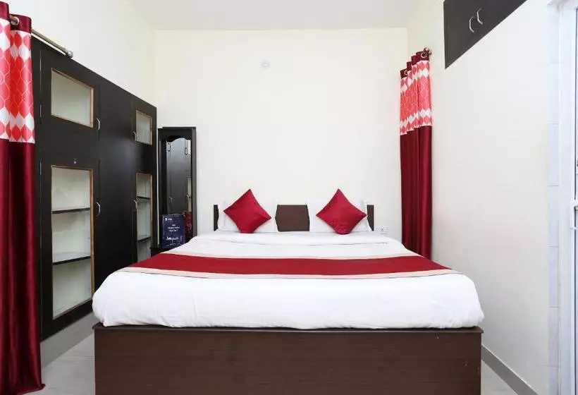ホテル Oyo 9548 Green Villa Guest House