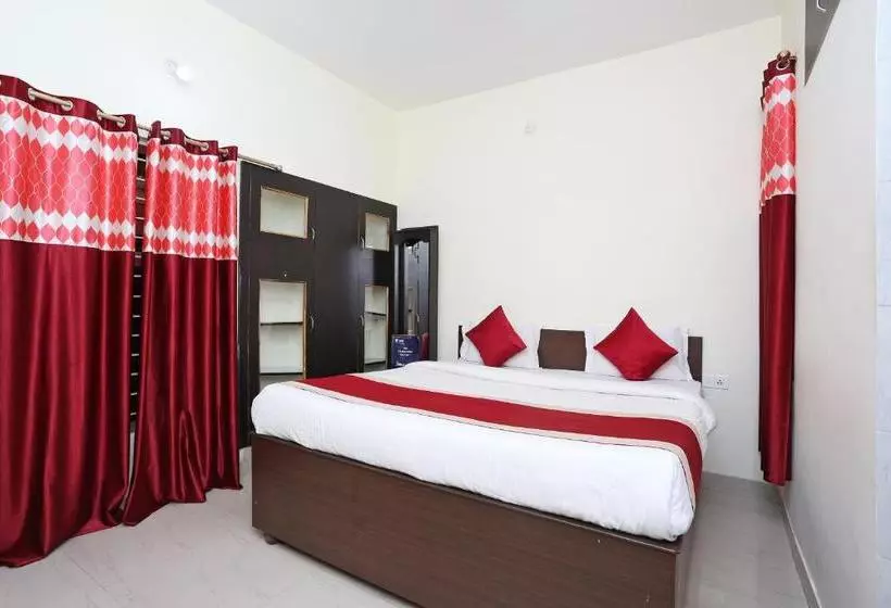 ホテル Oyo 9548 Green Villa Guest House