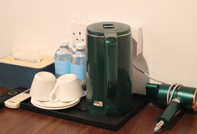 Otel Room V At Kluang Parade