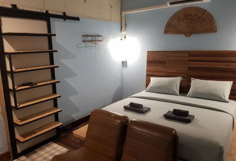 酒店 The Roo Classic Hometel