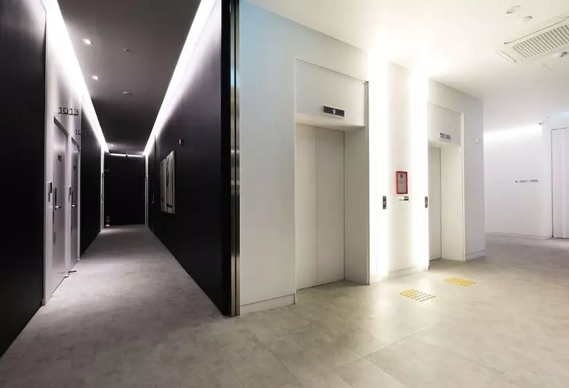 モーテル Yaja Wirye