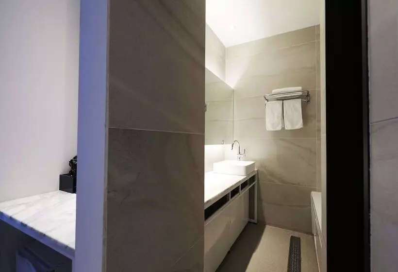 モーテル Yaja Wirye