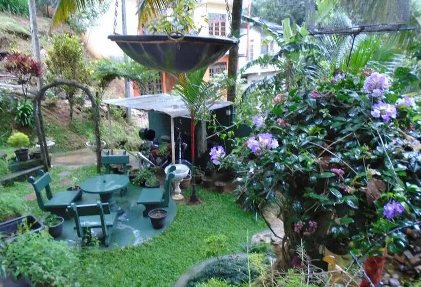 リゾートホテル Kandy Mountain Cottage