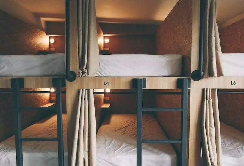Vestique Hostel
