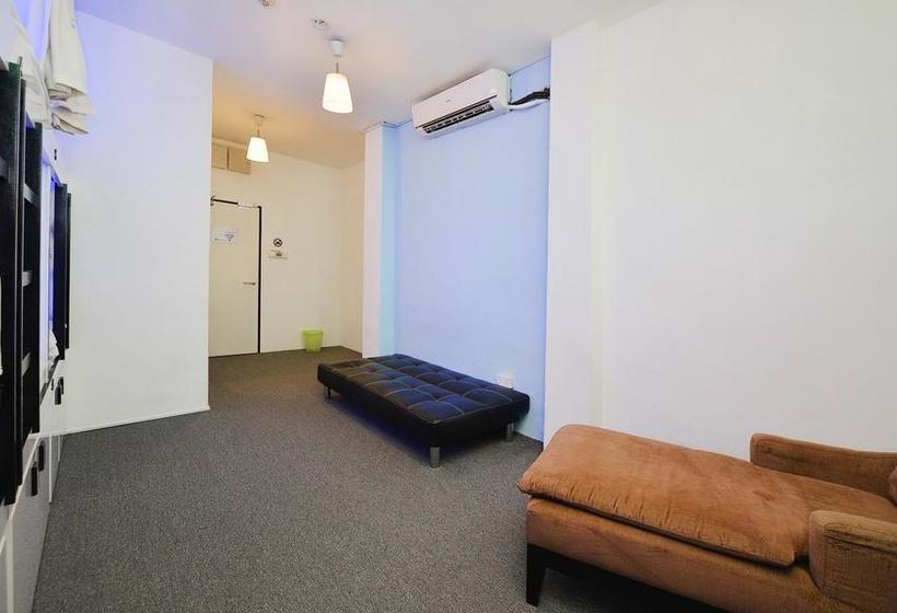 Zen Hostel Mosque Street