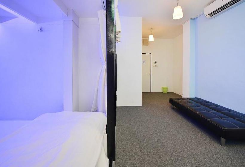 Zen Hostel Mosque Street