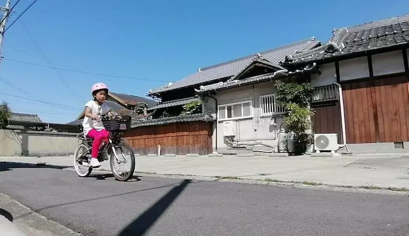 ベッドアンドブレックファースト Bighem Maison
